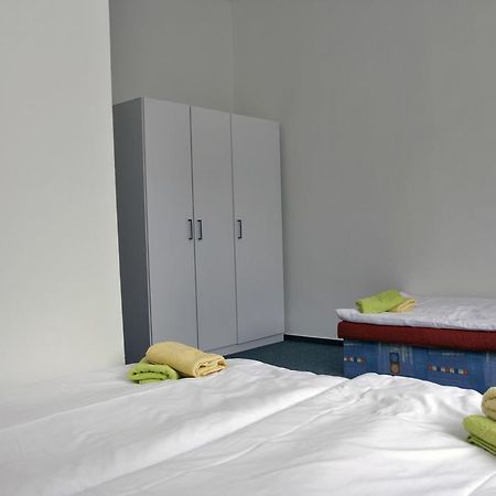 Sport Hotel Mustek 亚希莫夫 外观 照片